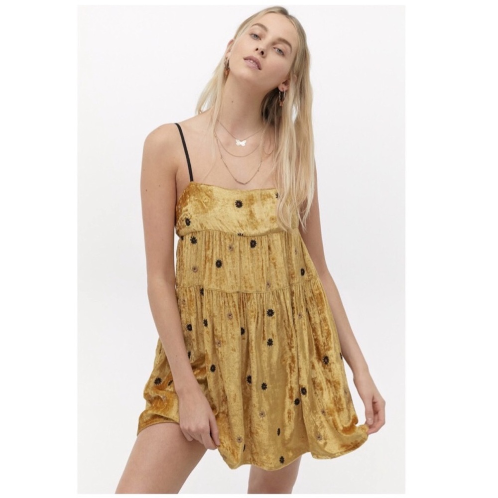 NWT- UO Kimchi Blue Alice Embroidered Velvet Dress